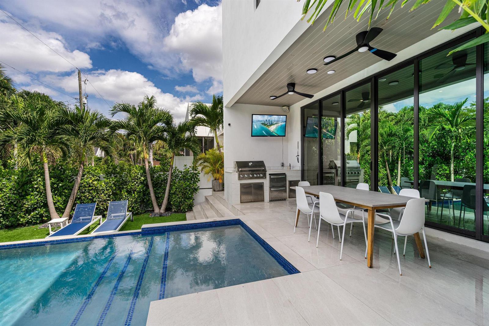 719 N Victoria Park Road, Fort Lauderdale FL 33304 photo 3