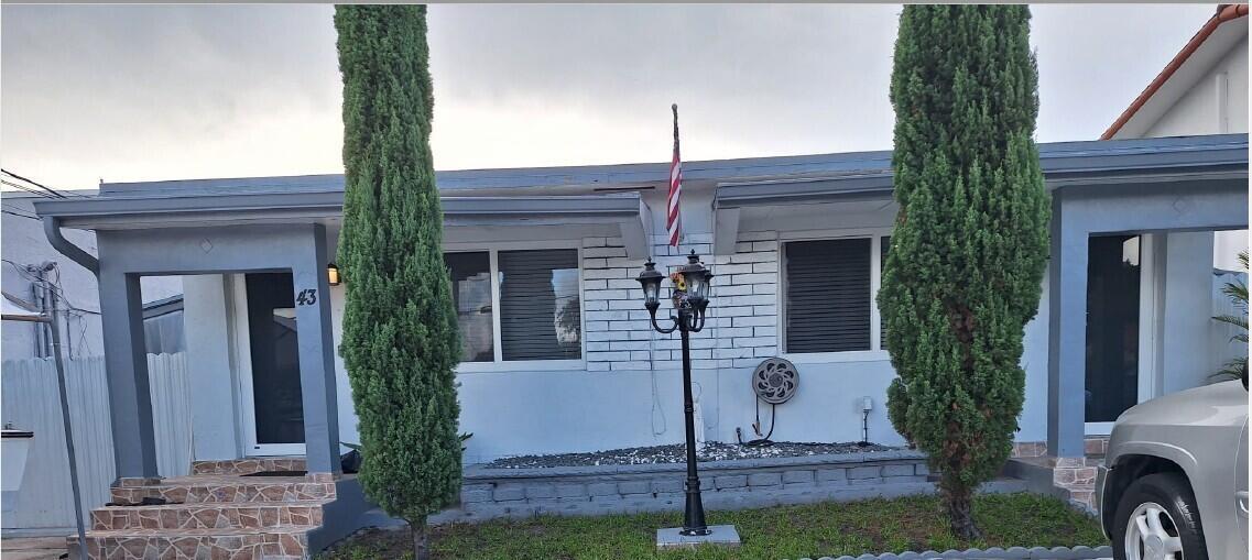 41 NW 33rd Avenue, Miami FL 33125