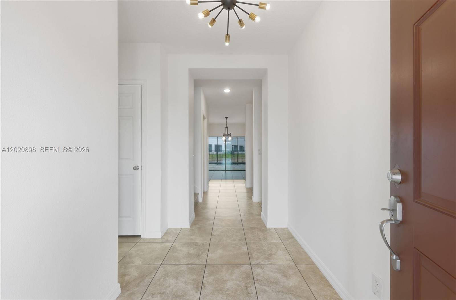 652 Samuel, Davenport FL 33837 photo 2