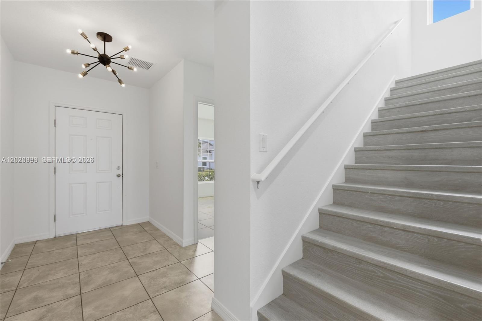 652 Samuel, Davenport FL 33837 photo 3