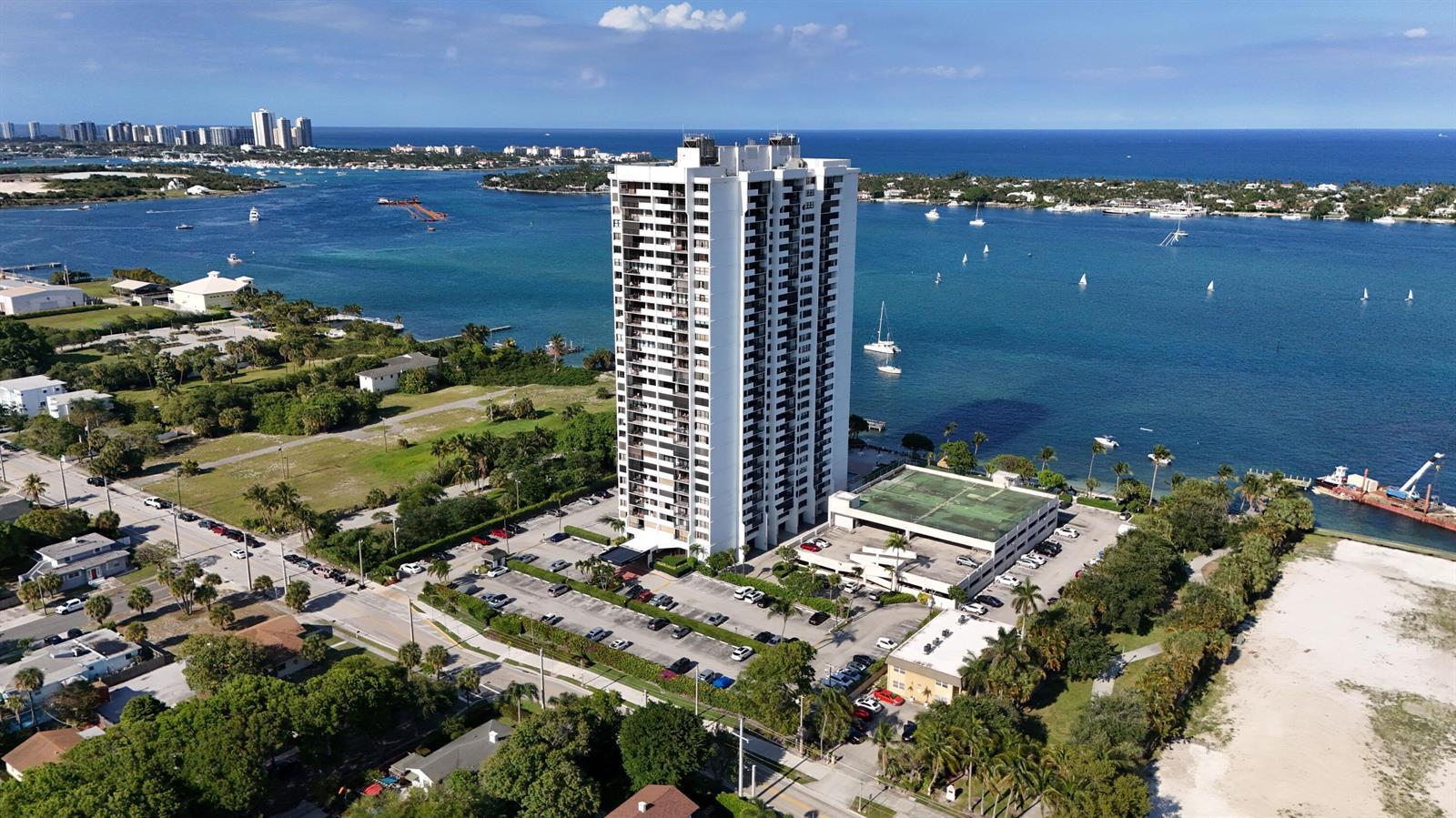 5600 N Flagler Drive # 905, West Palm Beach FL 33407 photo 3