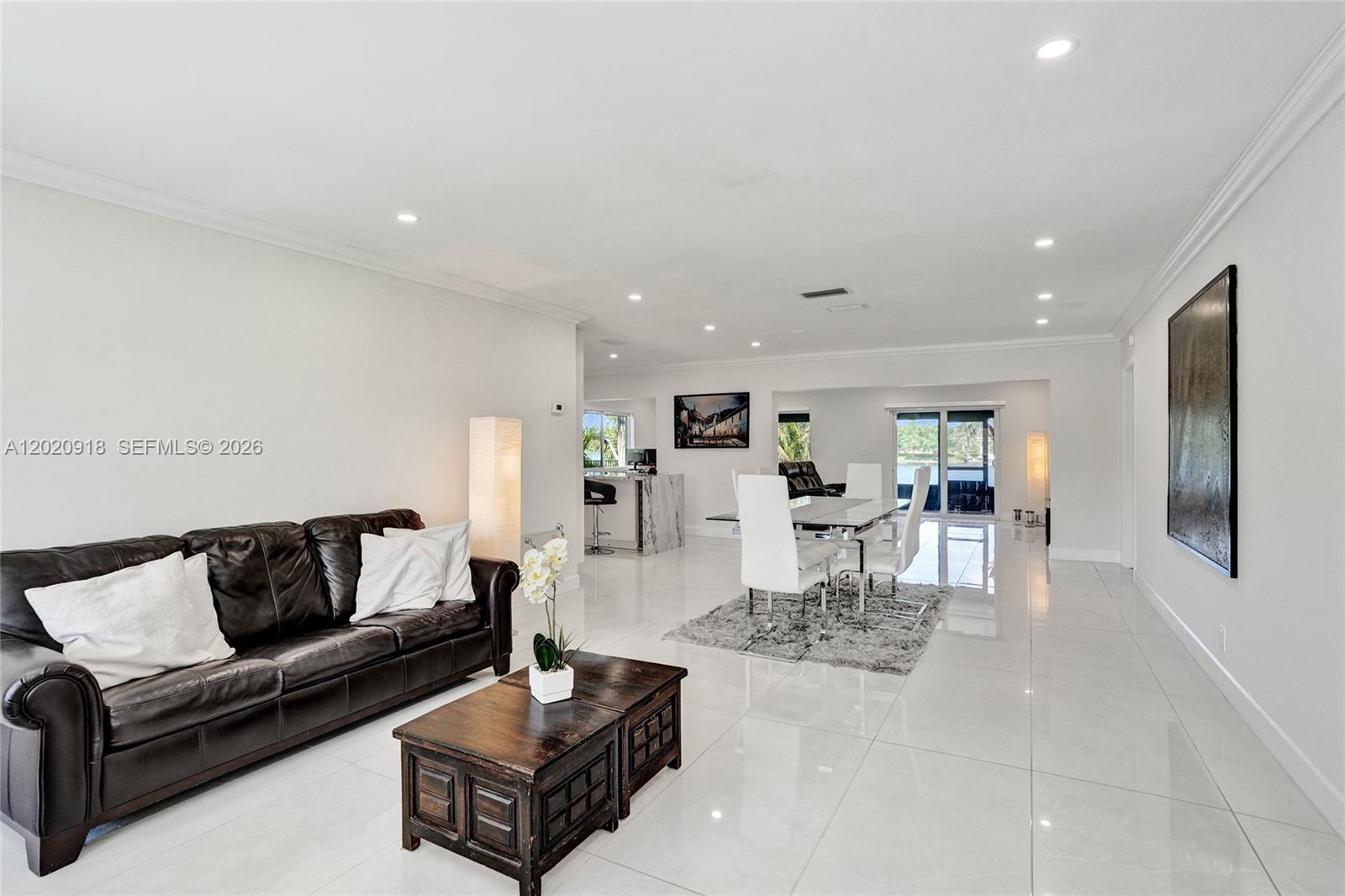 4662 NW 99th Ave, Sunrise FL 33351 photo 3