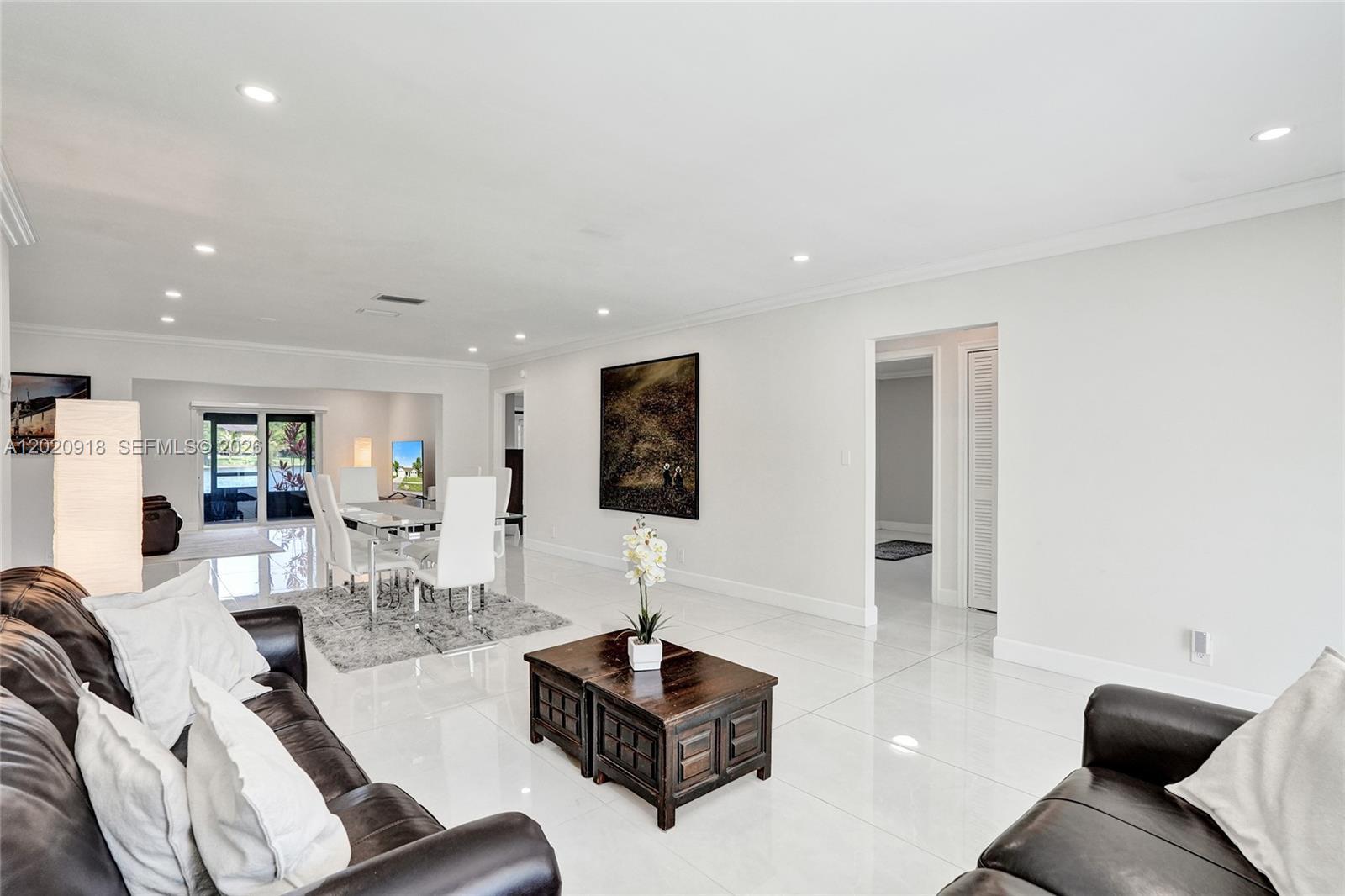 4662 NW 99th Ave, Sunrise FL 33351 photo 5