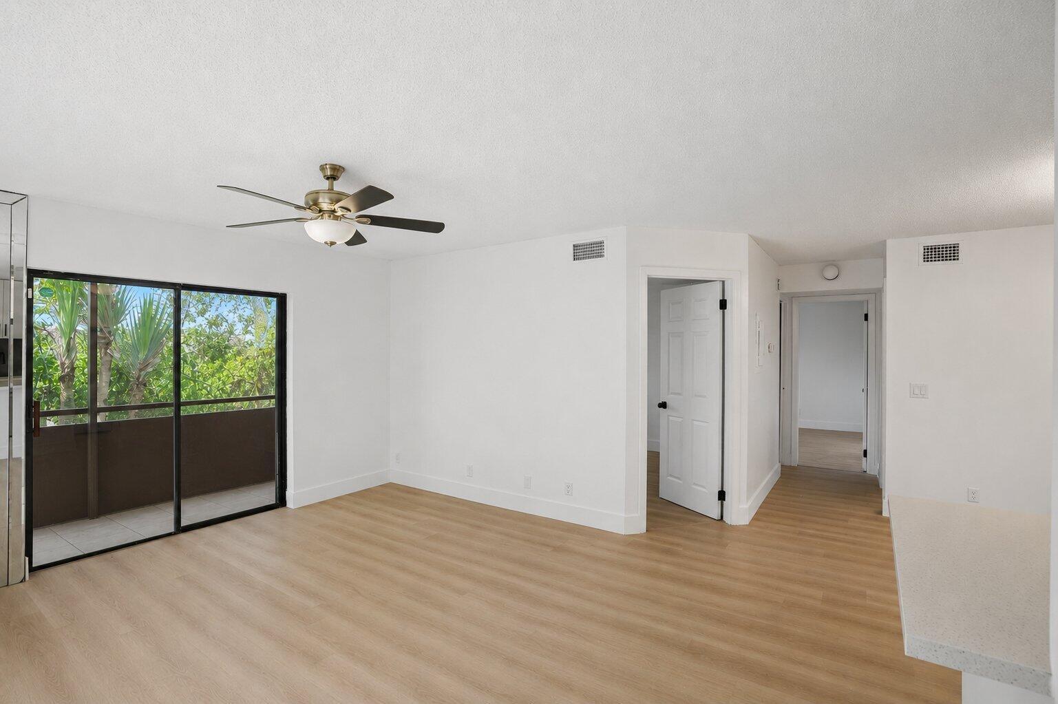 588 Trace Circle # 102, Deerfield Beach FL 33441 photo 3