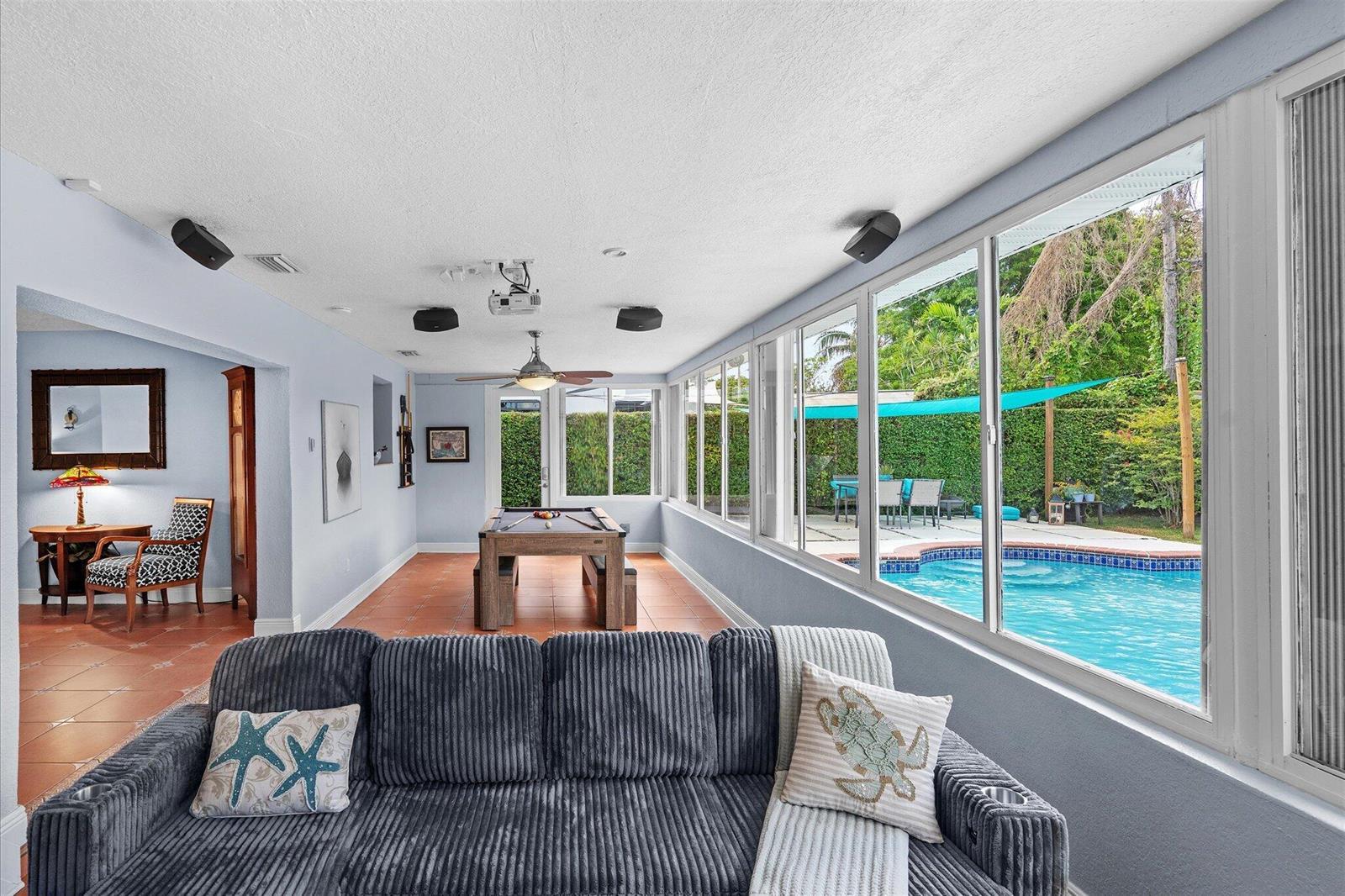 8341 SW 14th Street, Miami FL 33144 photo 2