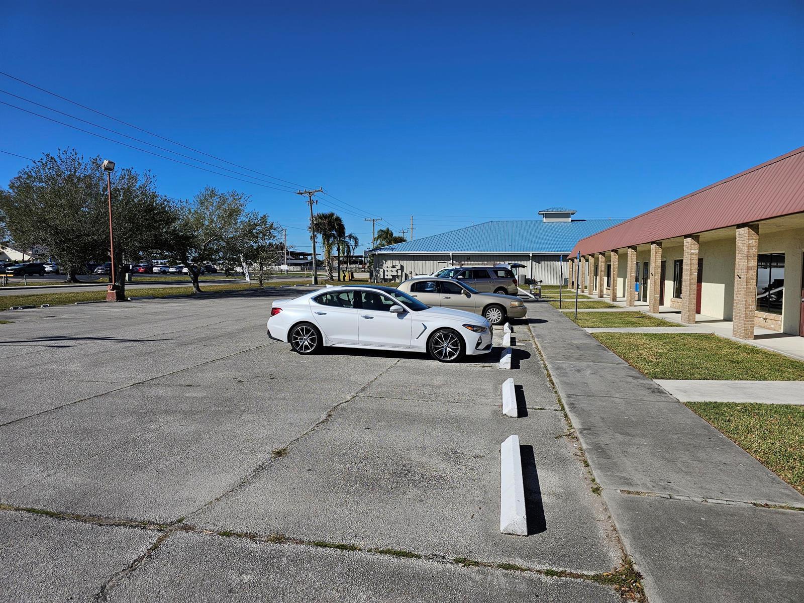111 NE 19th Drive, Okeechobee FL 34972 photo 3
