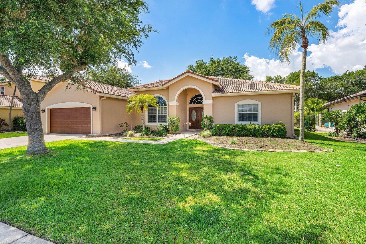 11302 Edgewater Circle, Wellington FL 33414 photo 2