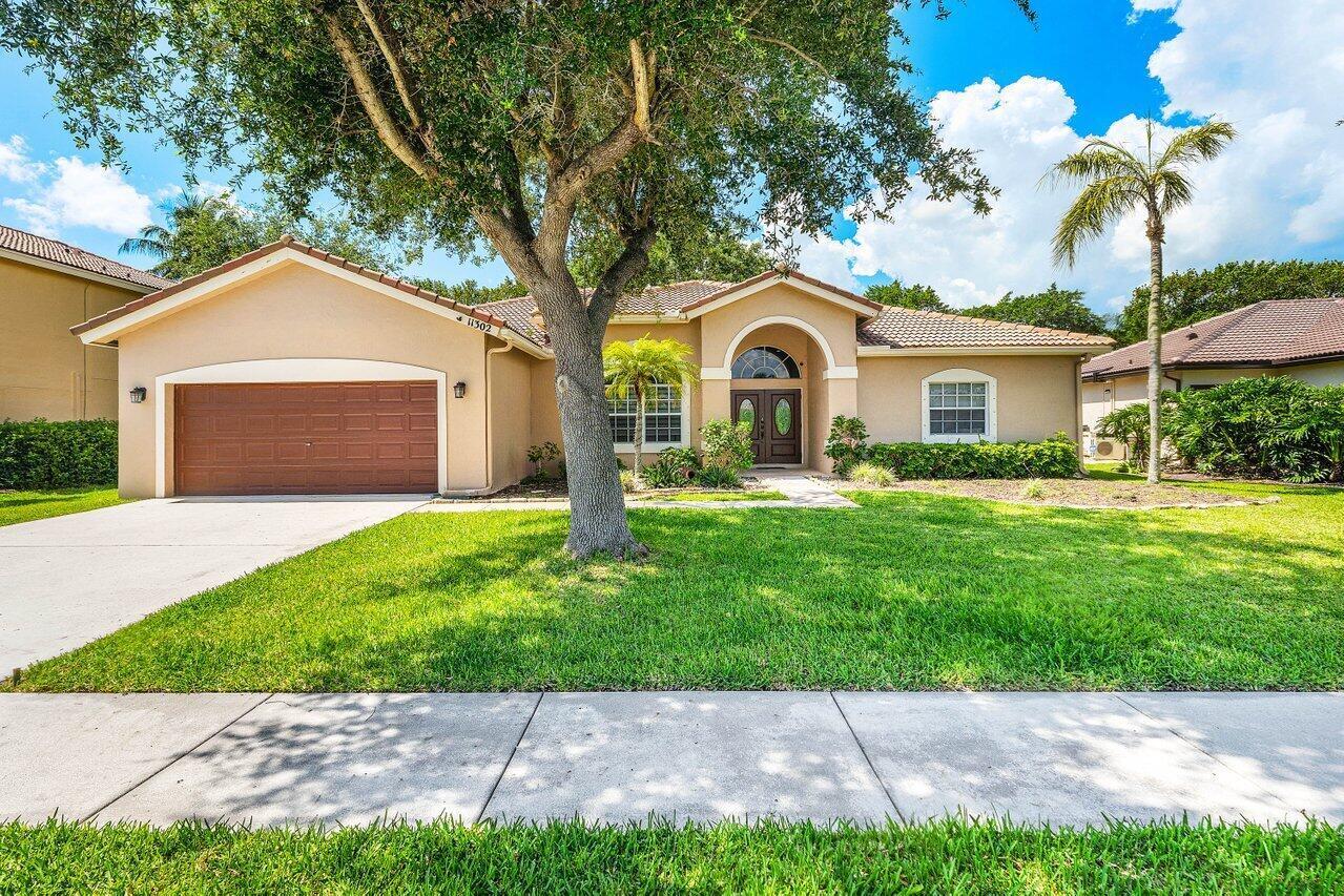 11302 Edgewater Circle, Wellington FL 33414