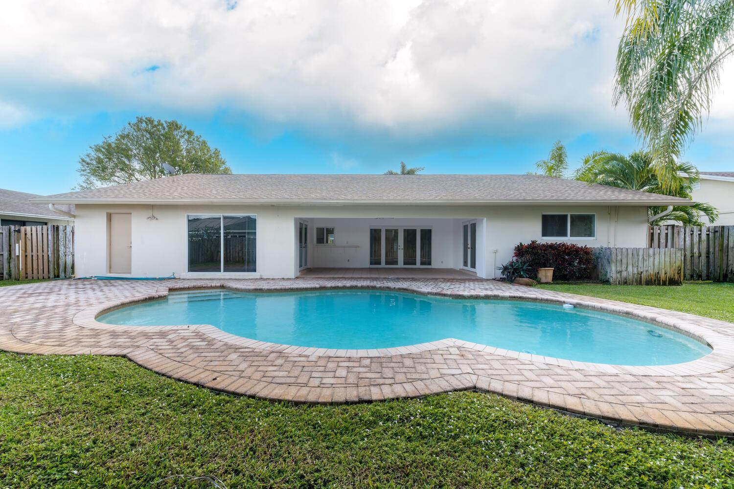 4695 Brandywine Drive, Boca Raton FL 33487