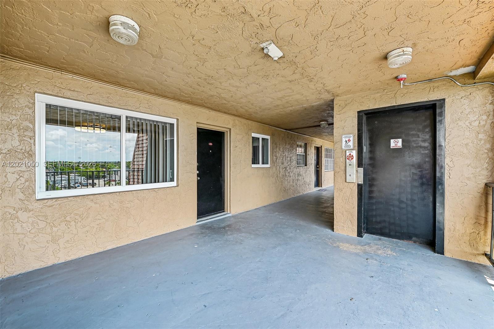 6575 W 4th Ave # 507, Hialeah FL 33012 photo 4