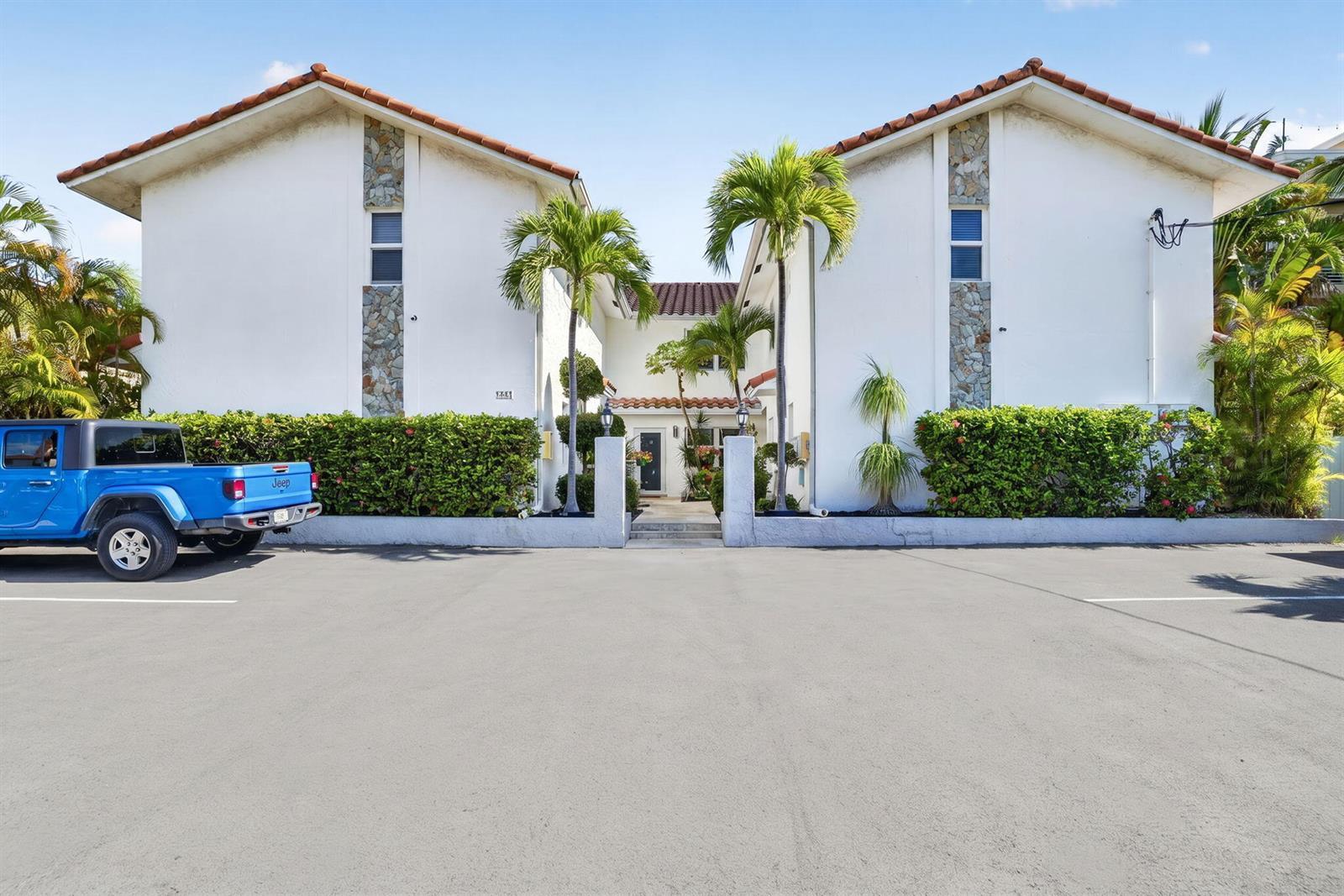 3221 NE 15th Street # A, Pompano Beach FL 33062