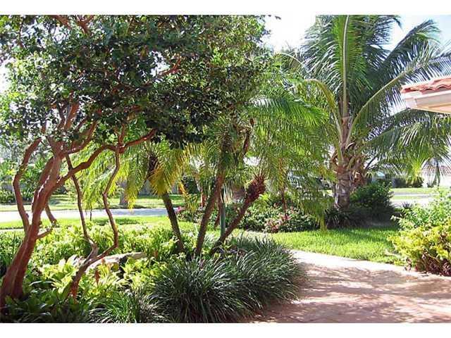 5910 NE 21st Way, Fort Lauderdale FL 33308 photo 2