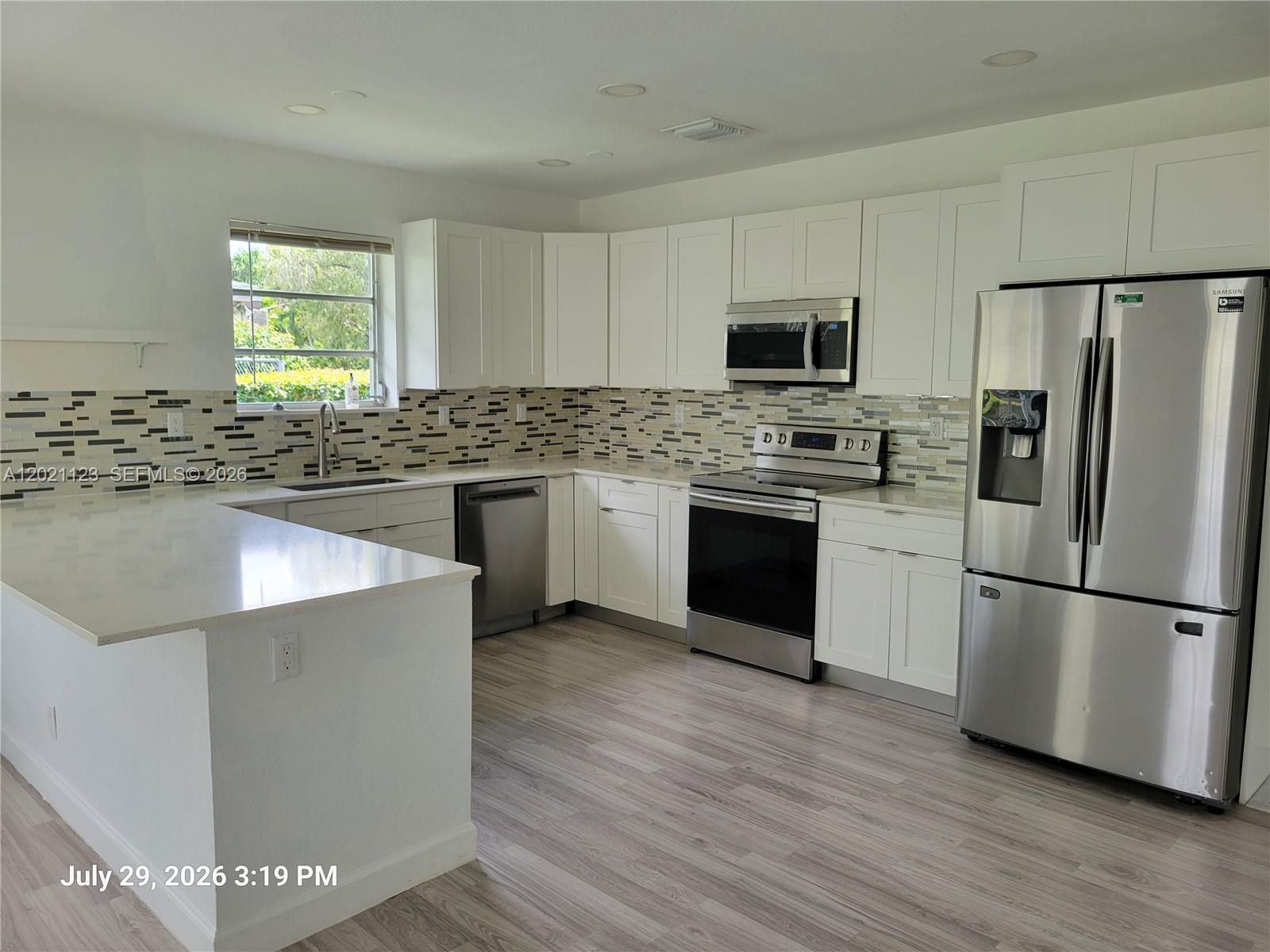 13220 SW 99th Pl, Miami FL 33176 photo 4