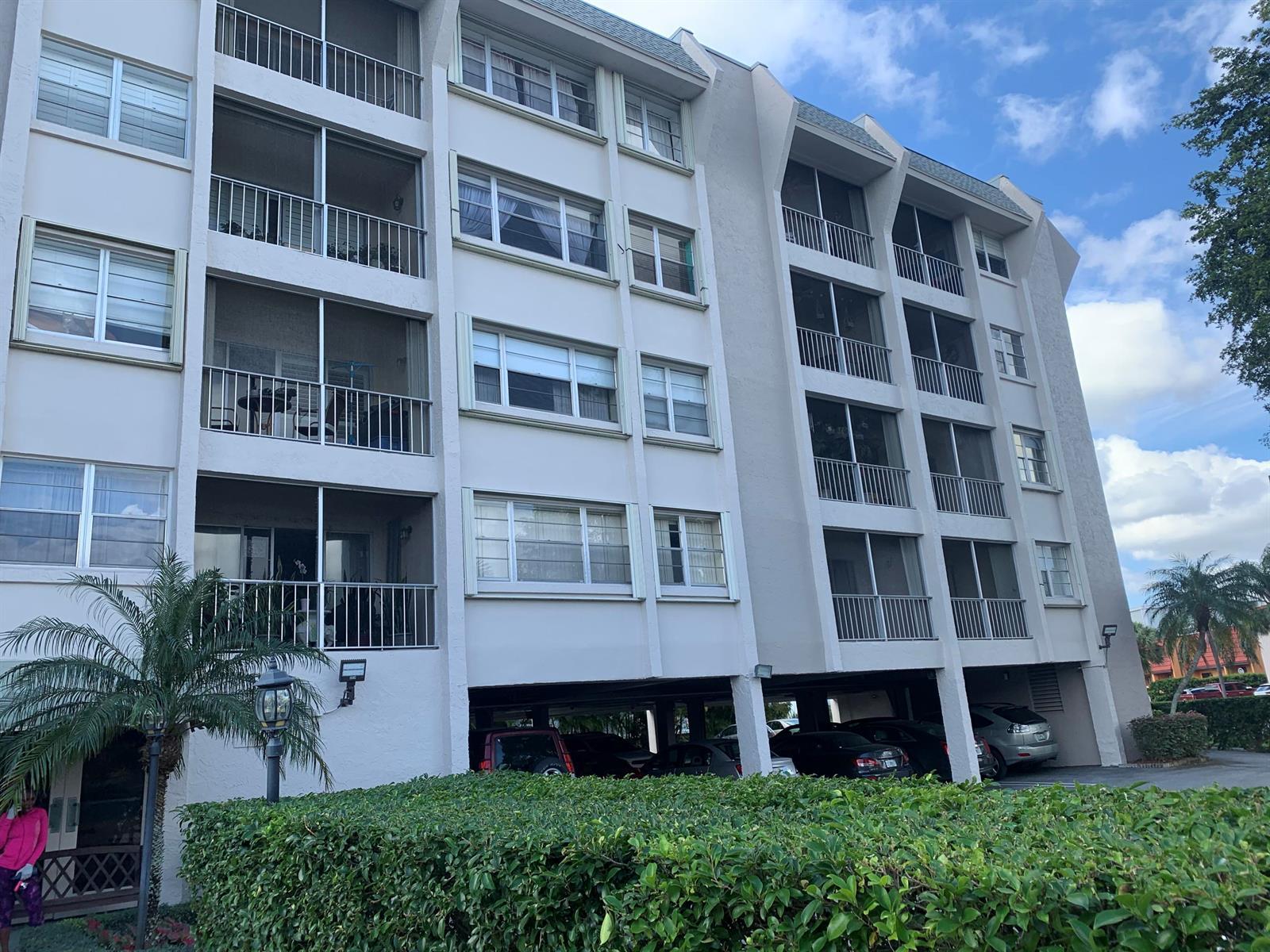 505 Spencer Drive # 410, West Palm Beach FL 33409