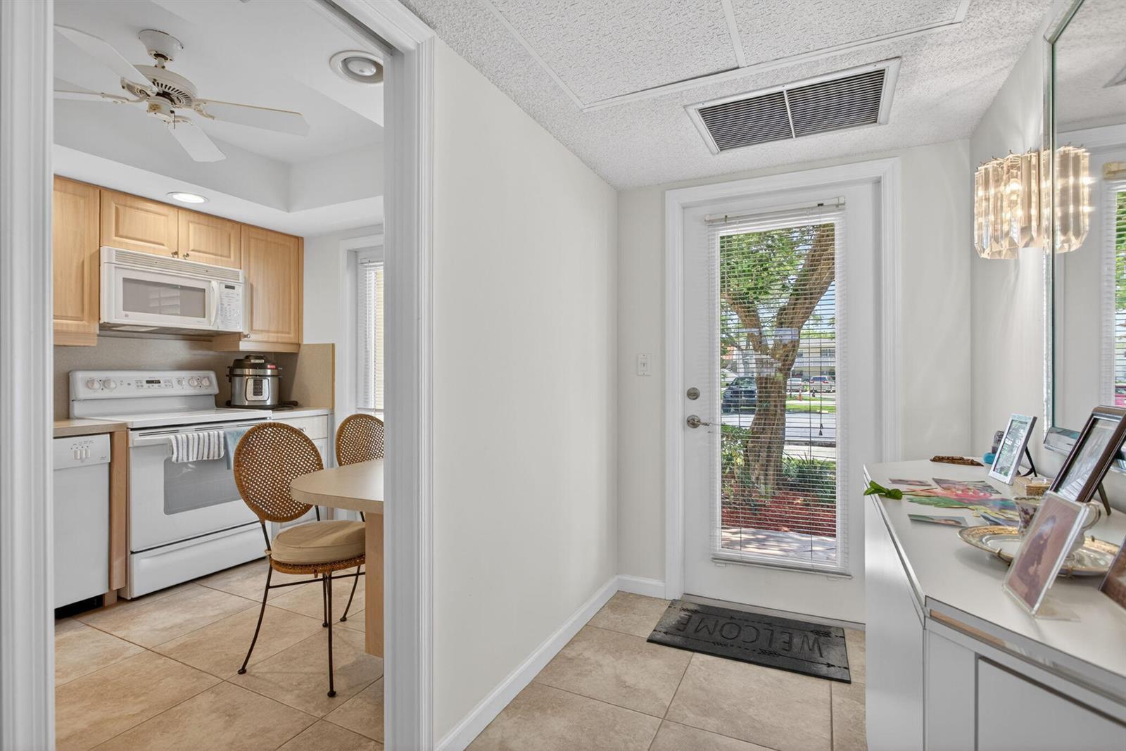 3150 NE 48th Court # 104, Lighthouse Point FL 33064 photo 3