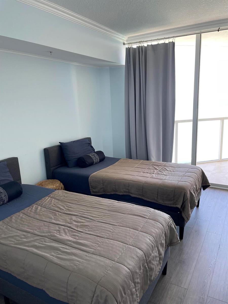 16699 Collins Avenue # 3304, Sunny Isles Beach FL 33160 photo 4