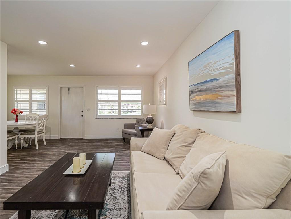 76 Royal Oak Drive # 205, Vero Beach FL 32962 photo 2