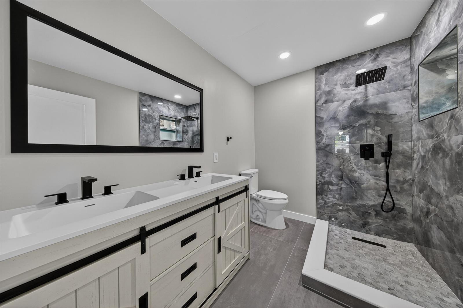2740 NW 9th Lane, Wilton Manors FL 33311 photo 5