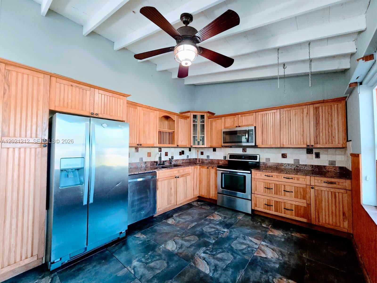 6208 SW 26th St, Miramar FL 33023 photo 3