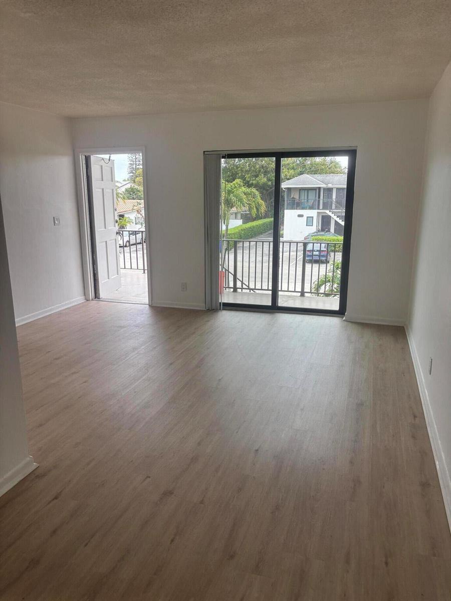 521 NE 45th Street, Boca Raton FL 33431 photo 3