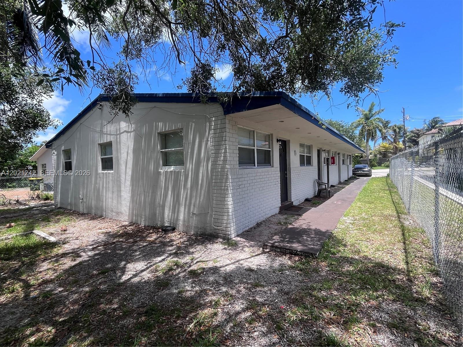 109 NW 14th Way # 4, Dania Beach FL 33004 photo 4