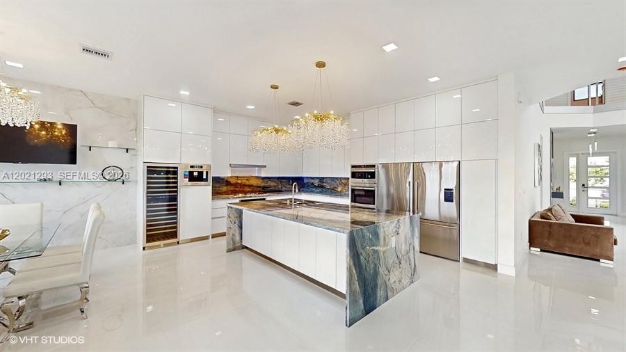 8350 Royal County Down Rd, Boca Raton FL 33434