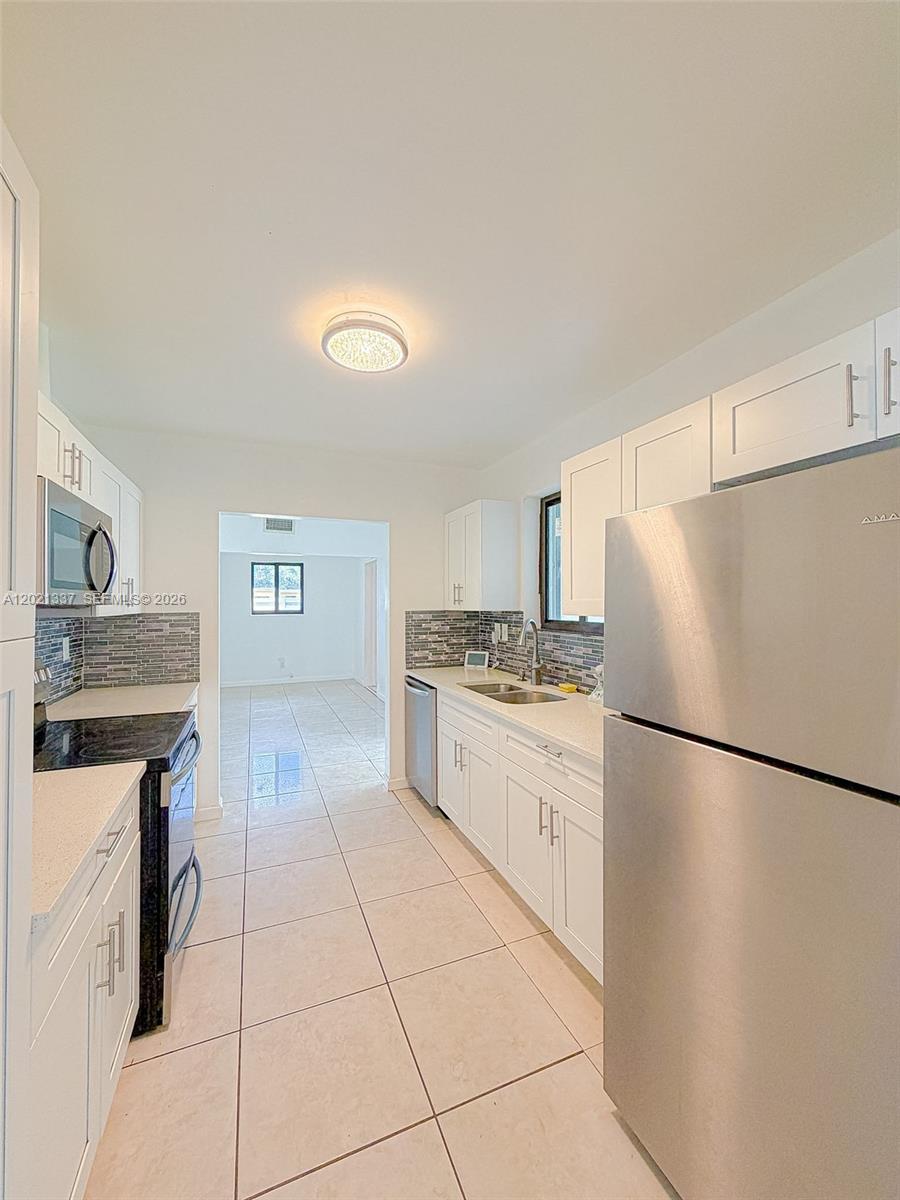 1650 NW 26th Ter # 0, Fort Lauderdale FL 33311 photo 2