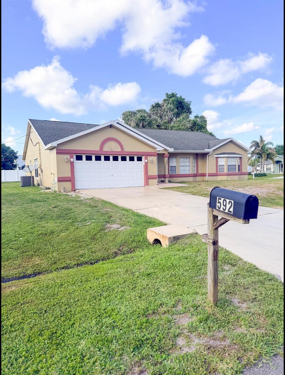 592 SW Lovell Terrace, Port St. Lucie FL 34953 photo 4
