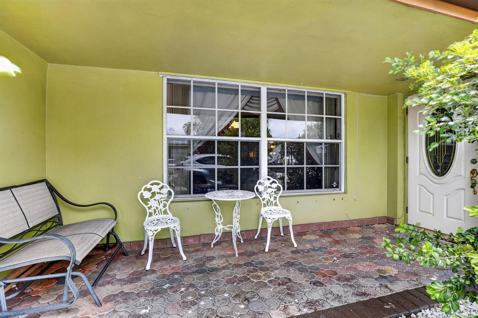 6768 Pansy Drive, Miramar FL 33023 photo 2