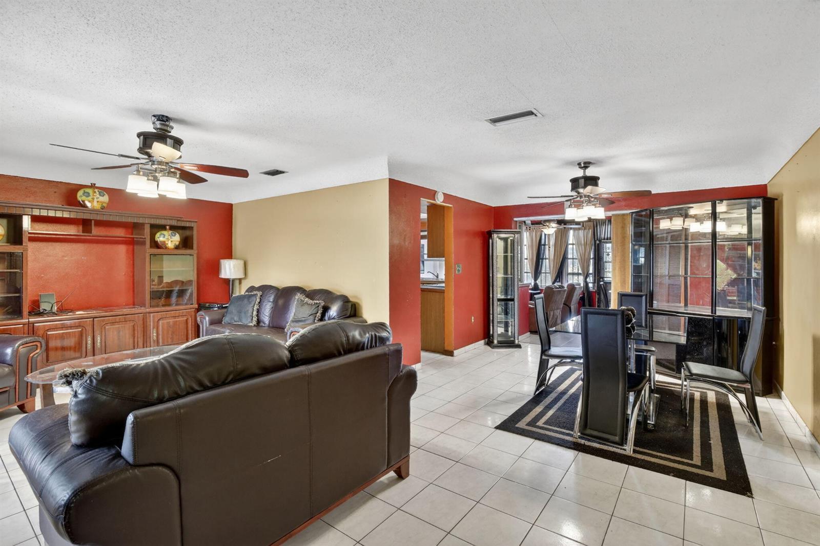 6768 Pansy Drive, Miramar FL 33023 photo 4
