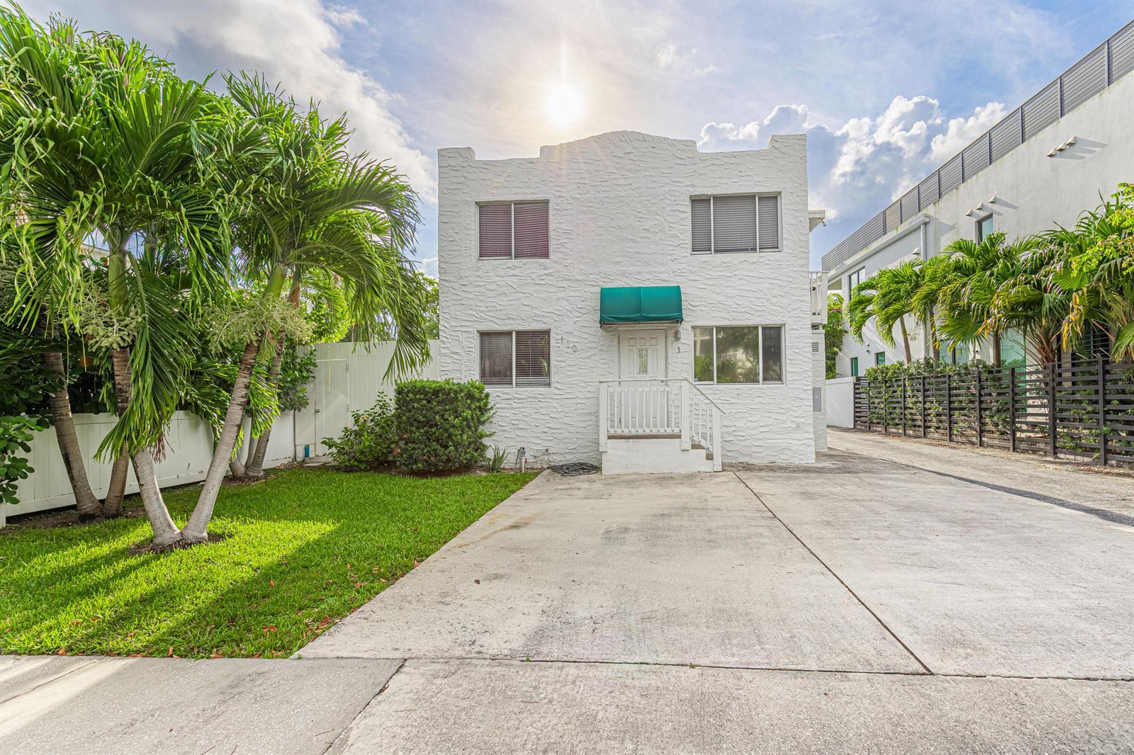 110 NE 16th Terrace, Fort Lauderdale FL 33301 photo 2
