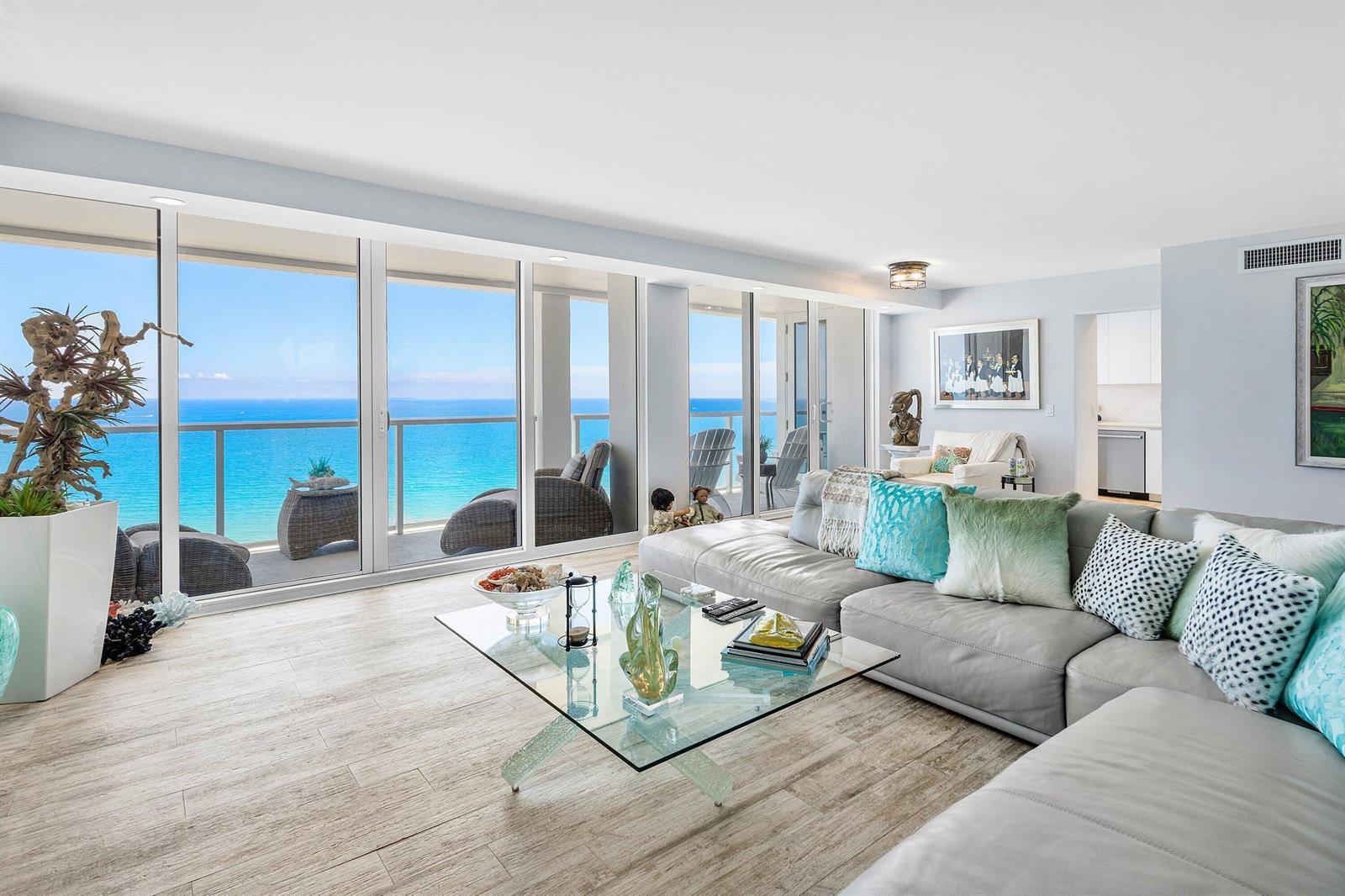 2800 S Ocean Boulevard # L, Boca Raton FL 33432