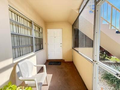 187 Stratford N # 187, West Palm Beach FL 33417 photo 2