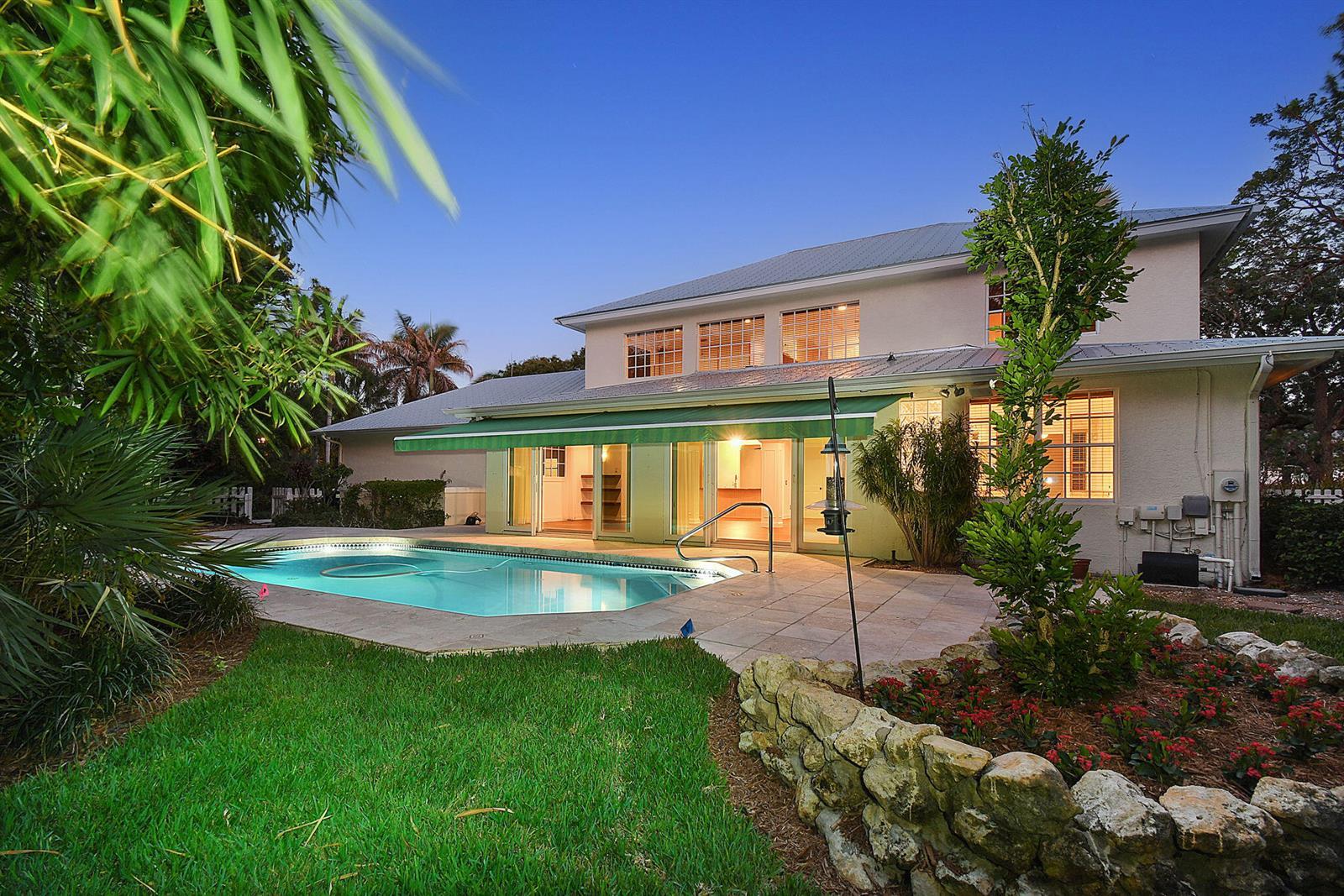 2 Castle Hill Way, Sewalls Point FL 34996 photo 3