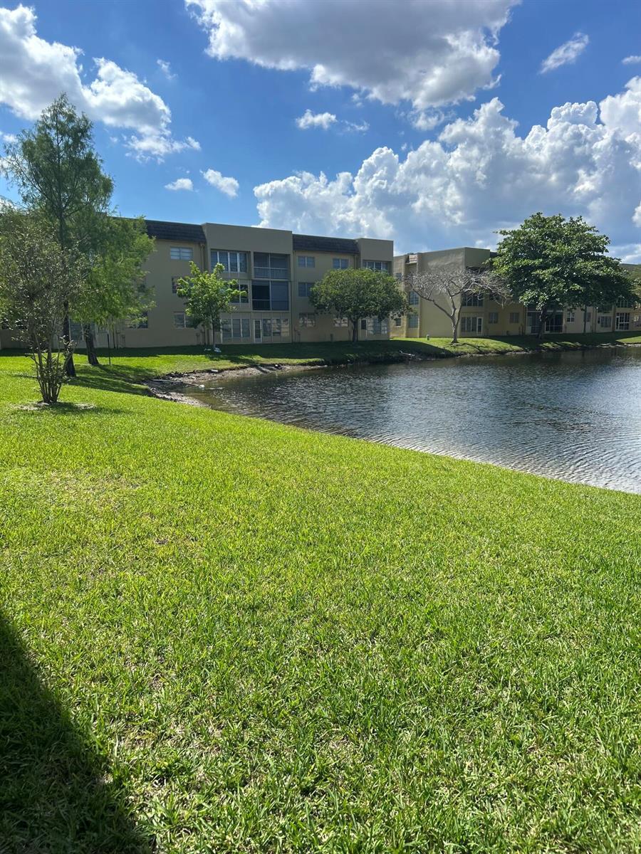 5800 NW 64th Avenue # 311, Tamarac FL 33319 photo 5
