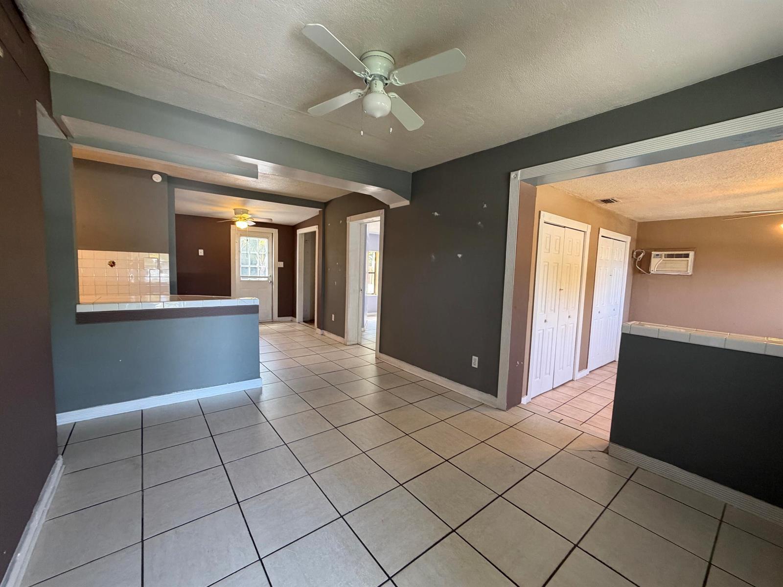 5233 NE 20th Terrace, Pompano Beach FL 33064 photo 4