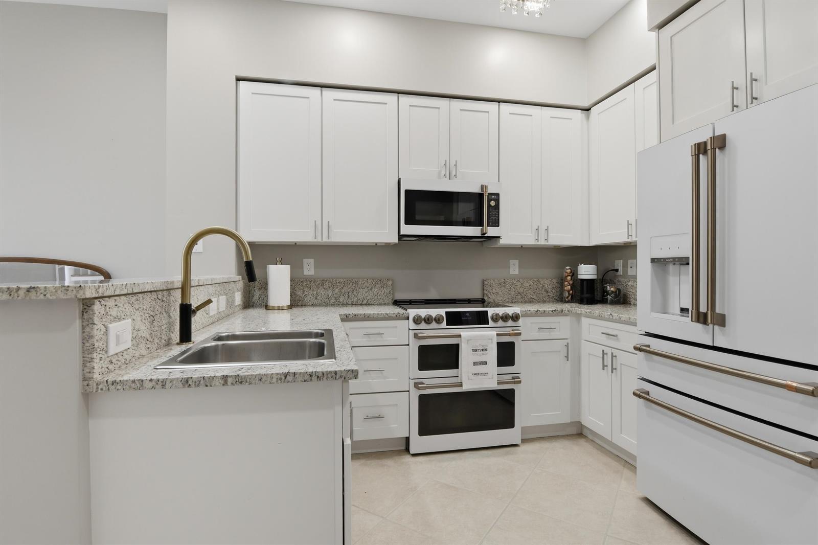 801 S Olive Avenue # 206, West Palm Beach FL 33401 photo 2