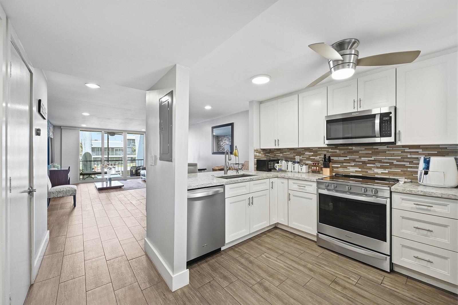 777 S Federal Highway # G214, Pompano Beach FL 33062 photo 3