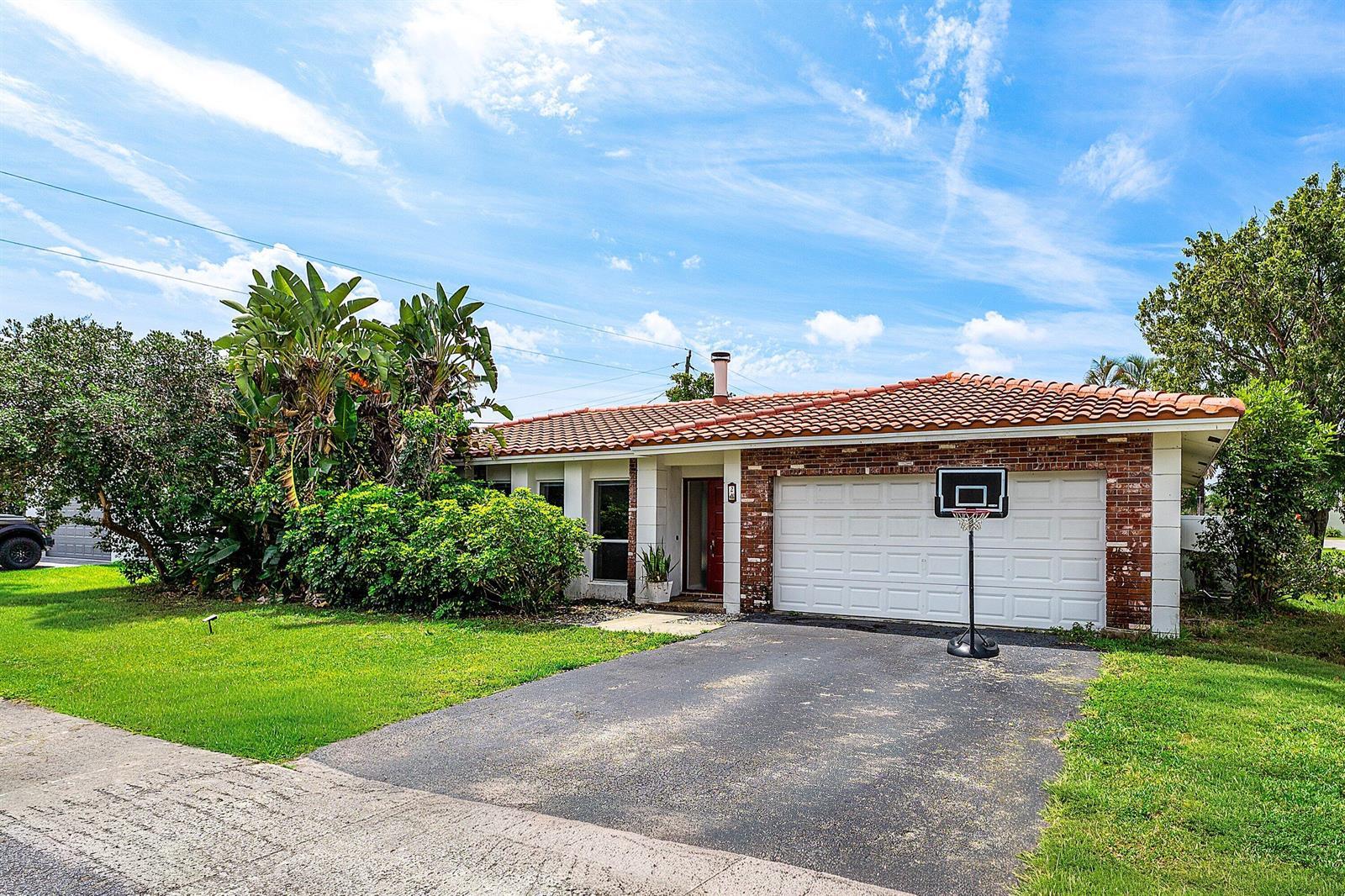 2 Tam O Shanter Lane, Boca Raton FL 33431 photo 2