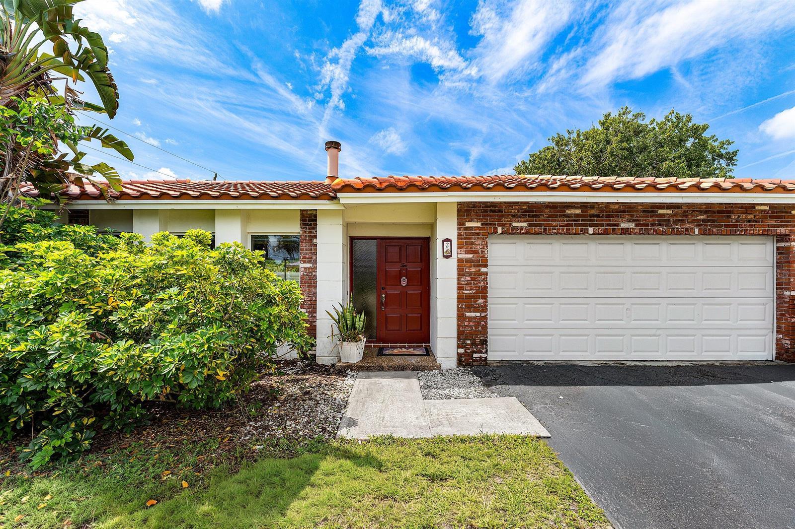 2 Tam O Shanter Lane, Boca Raton FL 33431 photo 4