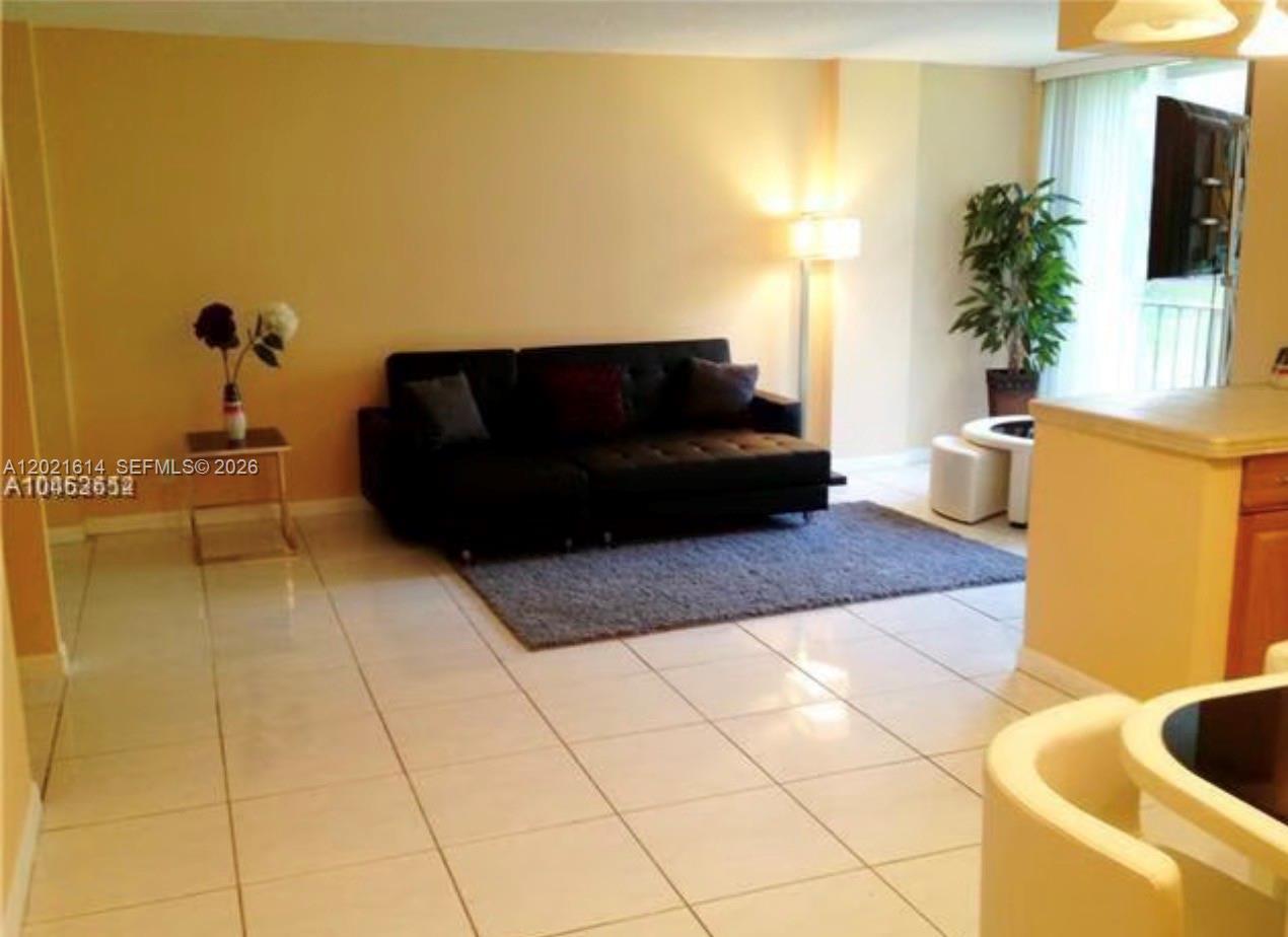 17011 N Bay Rd # 117, Sunny Isles Beach FL 33160 photo 3