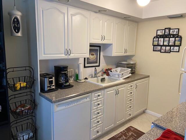 4042 Exeter C, Boca Raton FL 33434 photo 5
