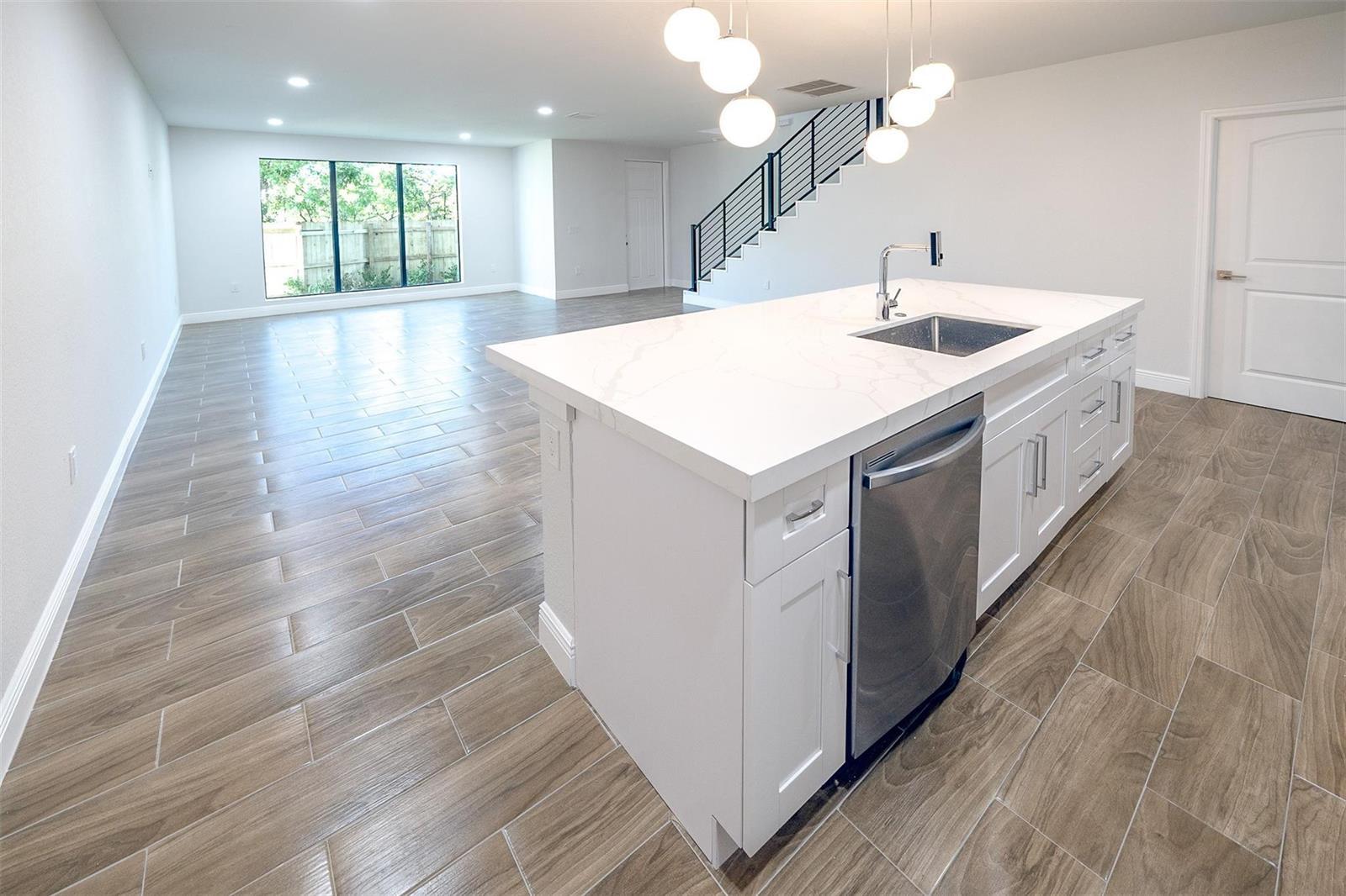 333 NW 41st Street # 331, Oakland Park FL 33309 photo 3