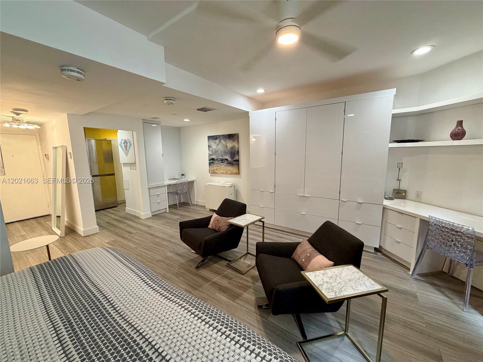 Aventura, FL 33160 photo 2