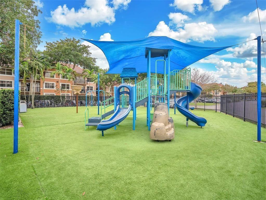 8955 Wiles Road # 303, Coral Springs FL 33067 photo 3