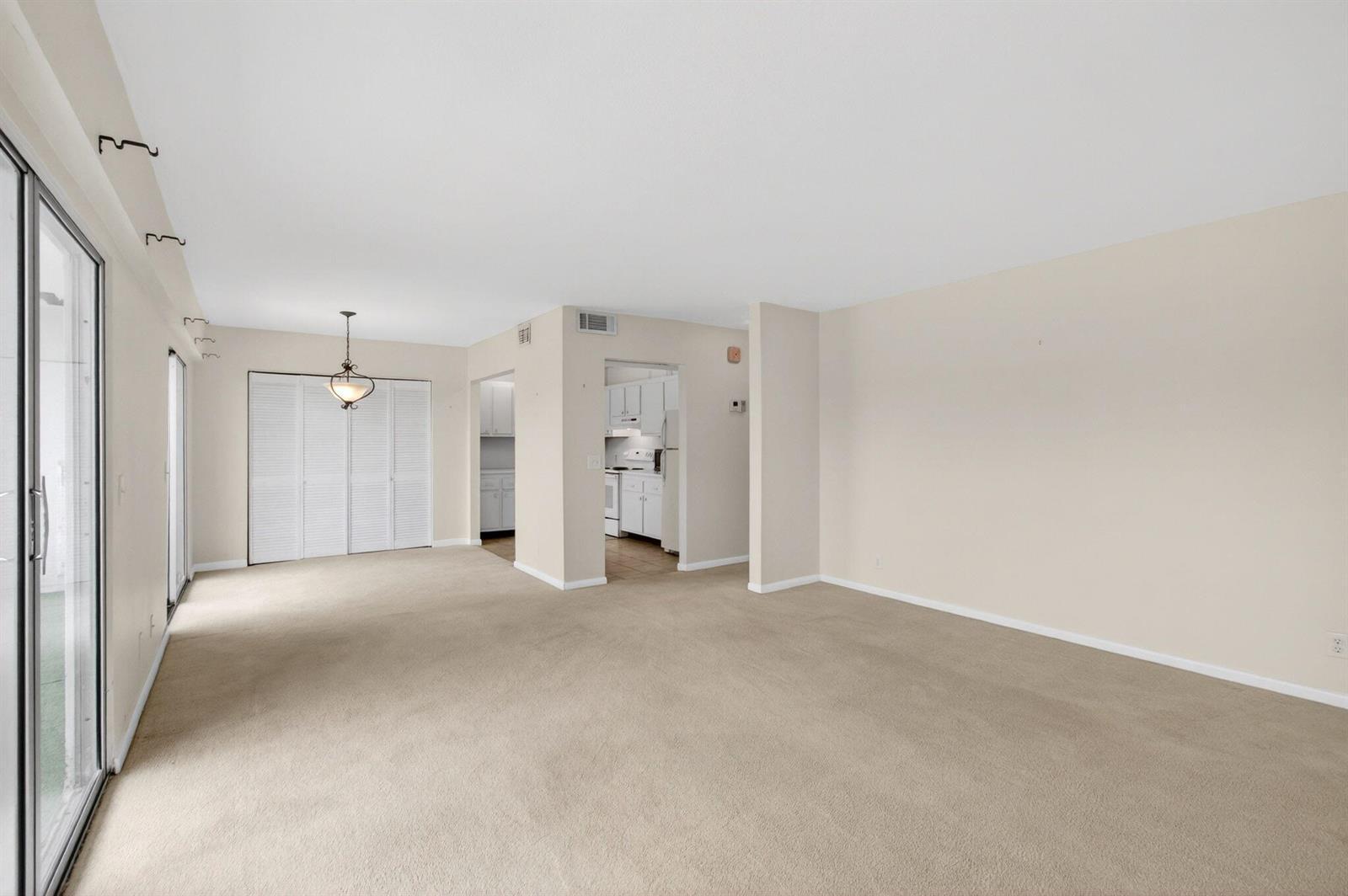 35 Mansfield A, Boca Raton FL 33434 photo 2