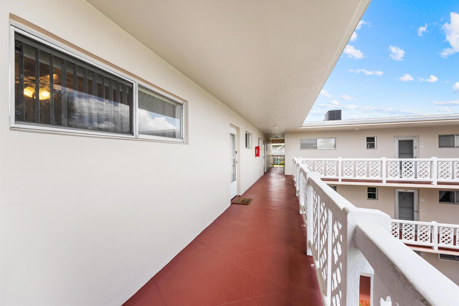 2682 S Garden Dr # 309, Lake Worth FL 33461 photo 2