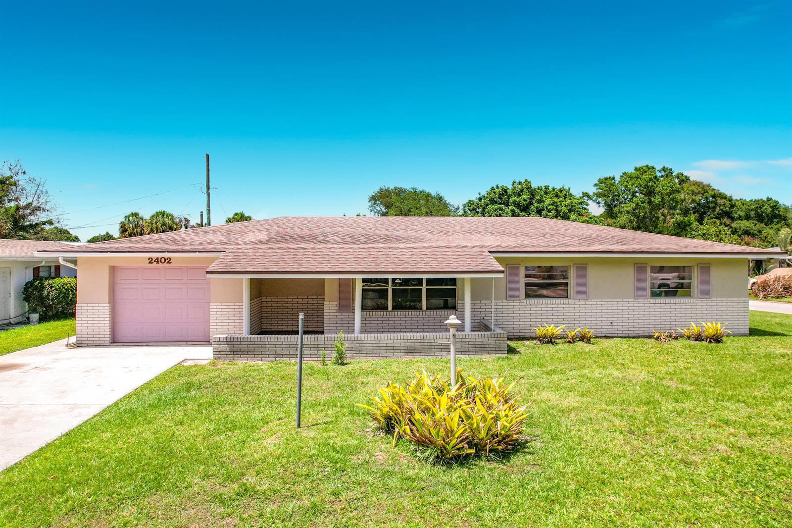 2402 Newport Drive, Fort Pierce FL 34982
