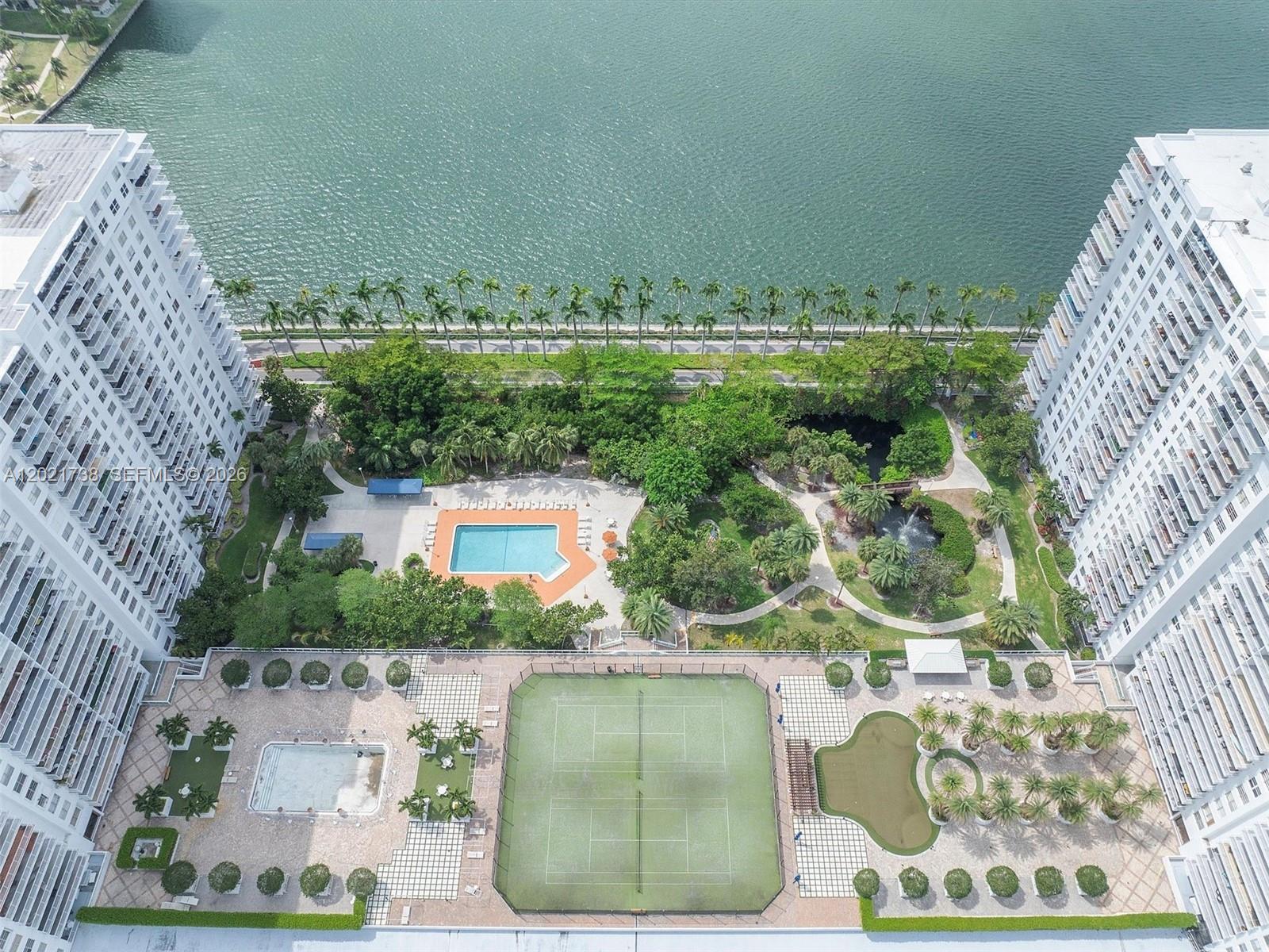 2851 NE 183rd St # 2112E, Aventura FL 33160 photo 3