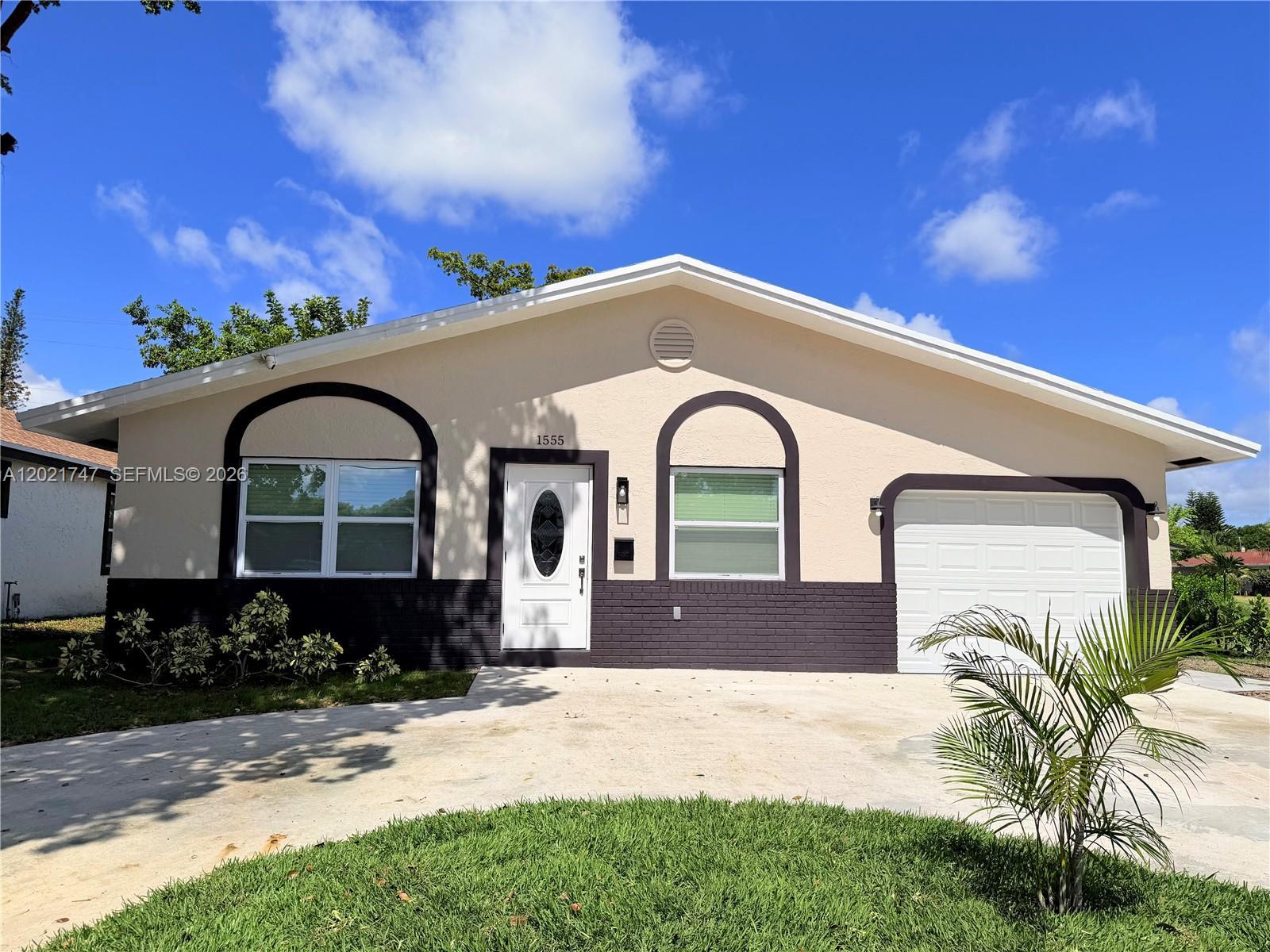 1555 NW 6th Ave, Pompano Beach FL 33060 photo 3